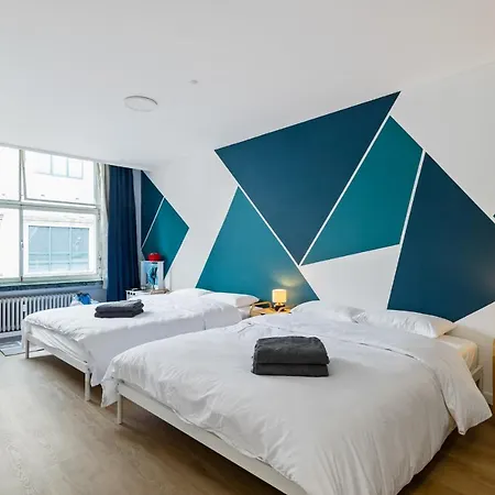 Cozy - Cityview Family & Private Free Parking