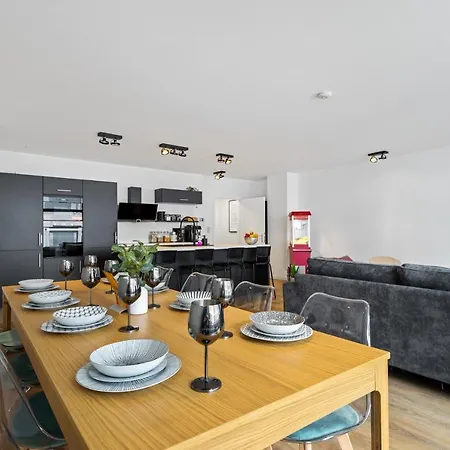 Cozy - Cityview Family & Private Free Parking * Антверпен