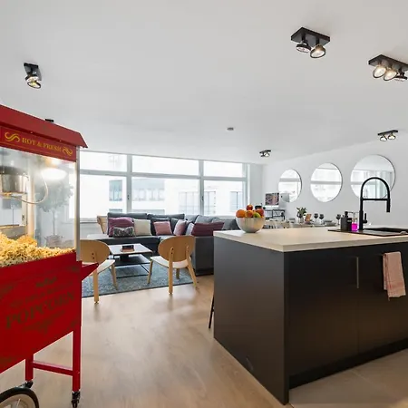 Maison d'hôtes Cozy - Cityview Family & Private Free Parking Anvers