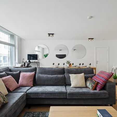Cozy - Cityview Family & Private Free Parking